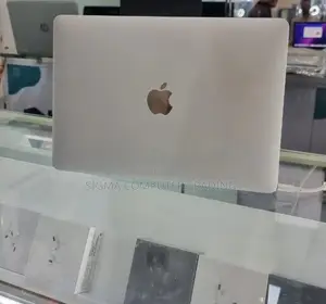 New Laptop Apple MacBook Pro 2016 8GB Intel Core M SSD 256GB