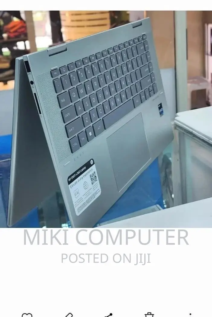 New Laptop HP Envy X360 16GB Intel Core i7 SSD 512GB