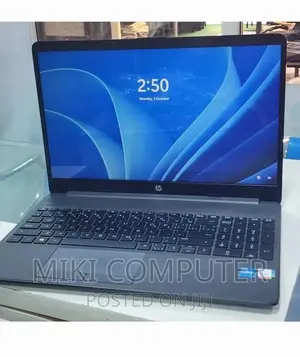 New Laptop HP Stream Notebook 8GB Intel Core i5 SSD 1T