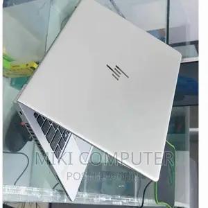 Photo - New Laptop HP EliteBook 840 8GB Intel Core i5 SSD 512GB