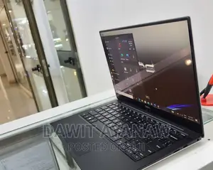 New Laptop Dell 16GB Intel Core I7 SSD 512GB