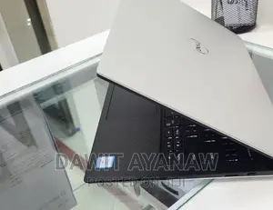 New Laptop Dell 16GB Intel Core I7 SSD 512GB