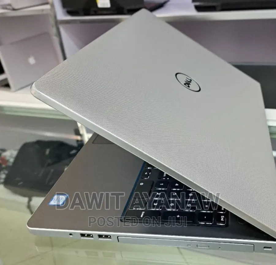 New Laptop Dell 8GB Intel Core I5 SSD 256GB