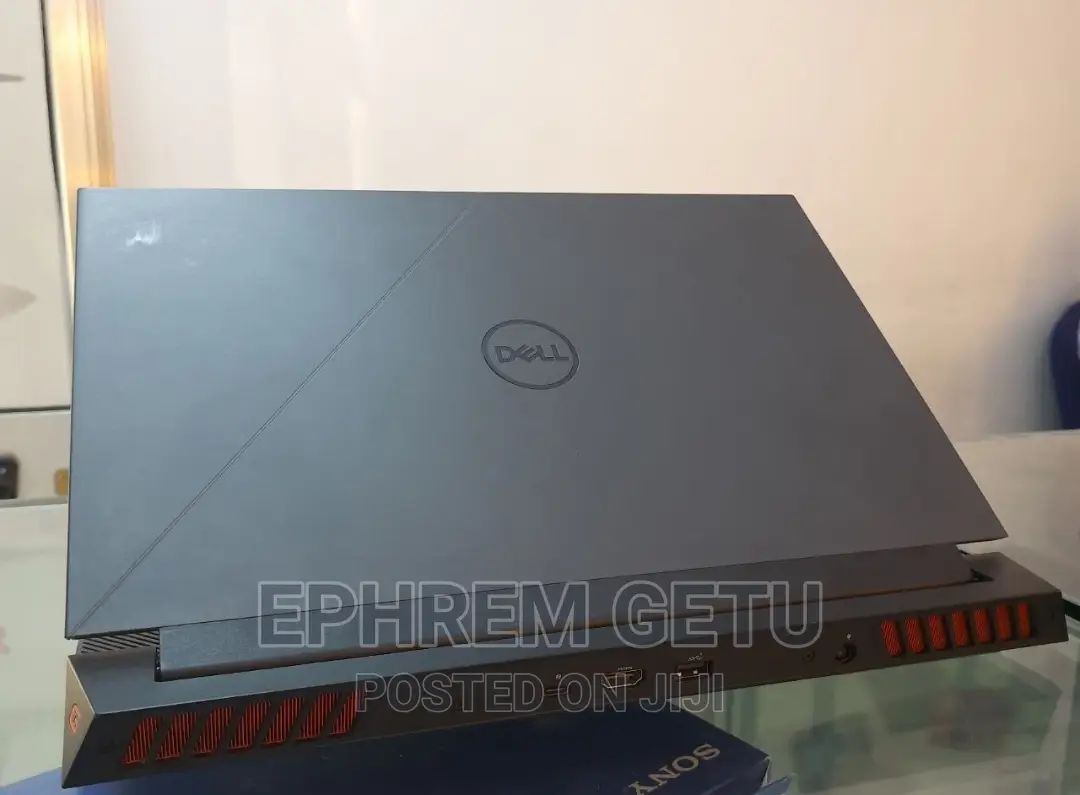 New Laptop Dell Inspiron 15 16GB Intel Core I9 SSD 1T