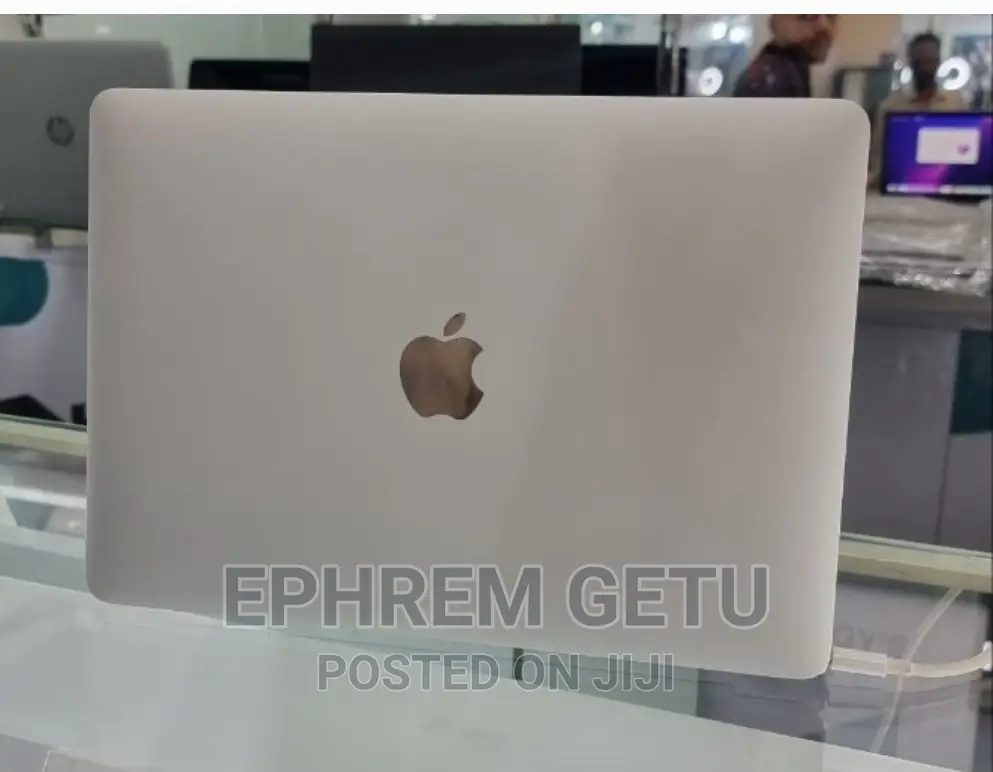 New Laptop Apple MacBook 2016 8GB Intel Core M SSD 256GB