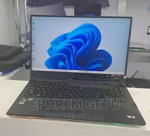 New Laptop Asus ROG G703 32GB AMD Ryzen 9 SSD 1T