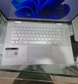 New Laptop HP Envy X360 8GB Intel Core I5 SSD 256GB