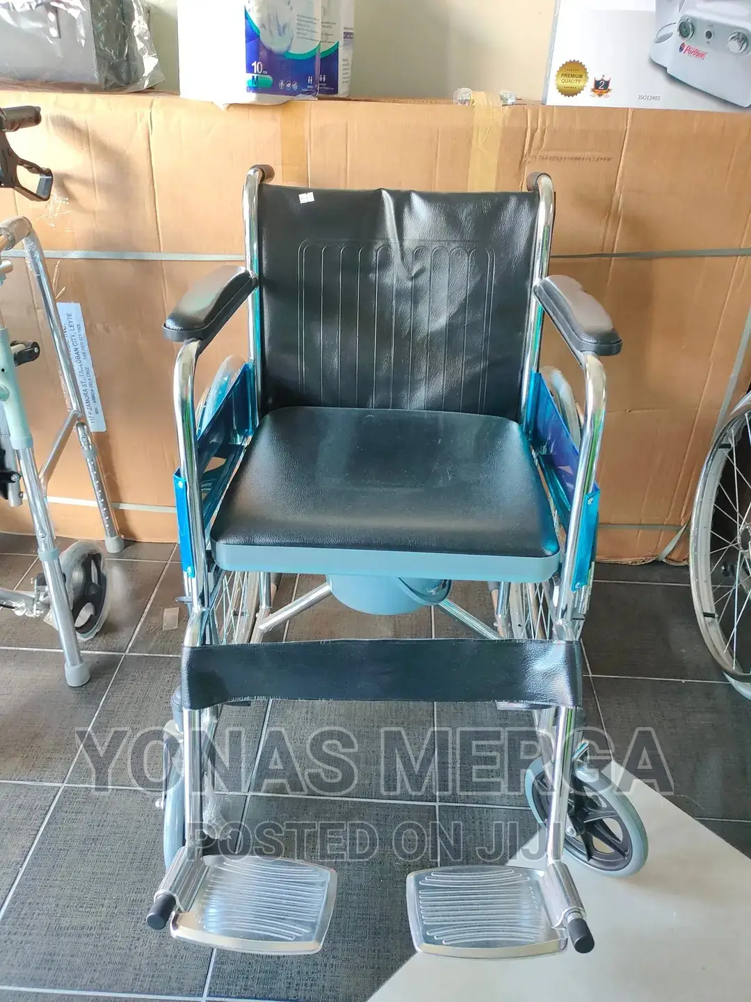 Toilet Commode Wheelchair Surgical Equipment Wholesalers