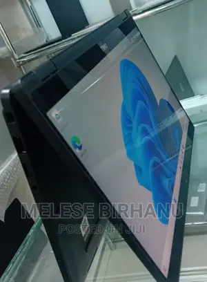 Photo - New Laptop Dell Latitude 5300 16GB Intel Core I7 SSD 512GB