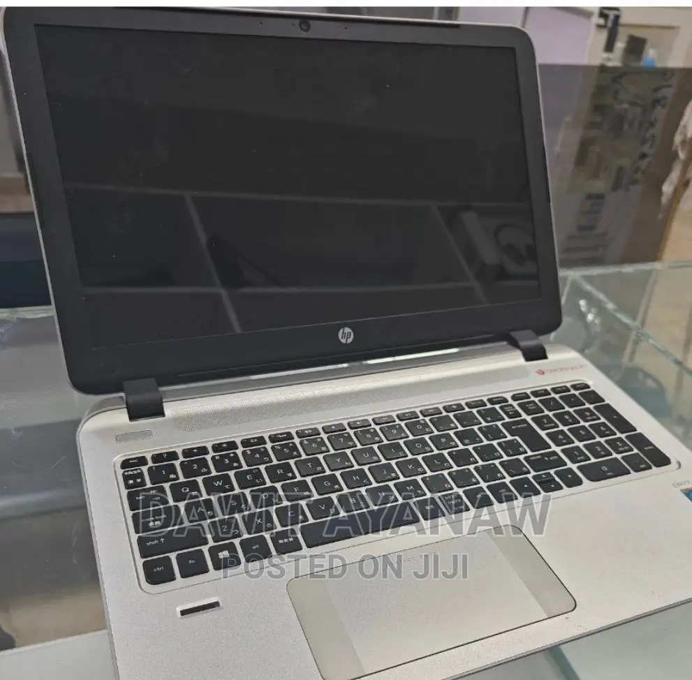New Laptop HP 8GB Intel Core I5 SSD 512GB