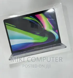 New Laptop Apple MacBook Pro 2022 M2 8GB Intel SSD 256GB