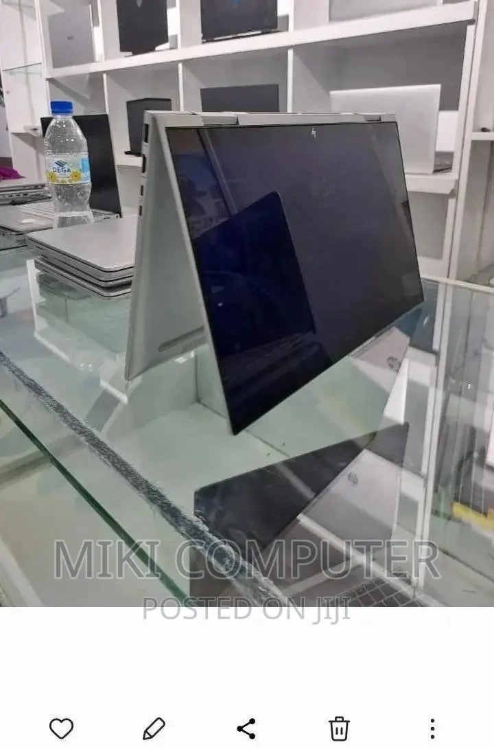 New Laptop HP Envy X360 8GB Intel Core i5 SSD 256GB