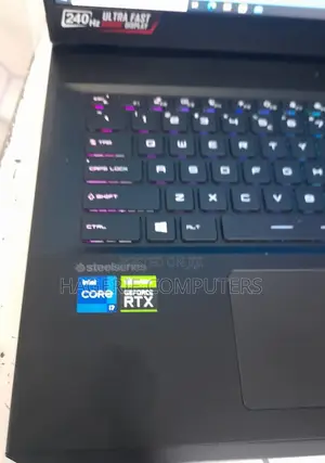 New Laptop MSI GP75 Leopard 16GB Intel Core I7 SSD 1T