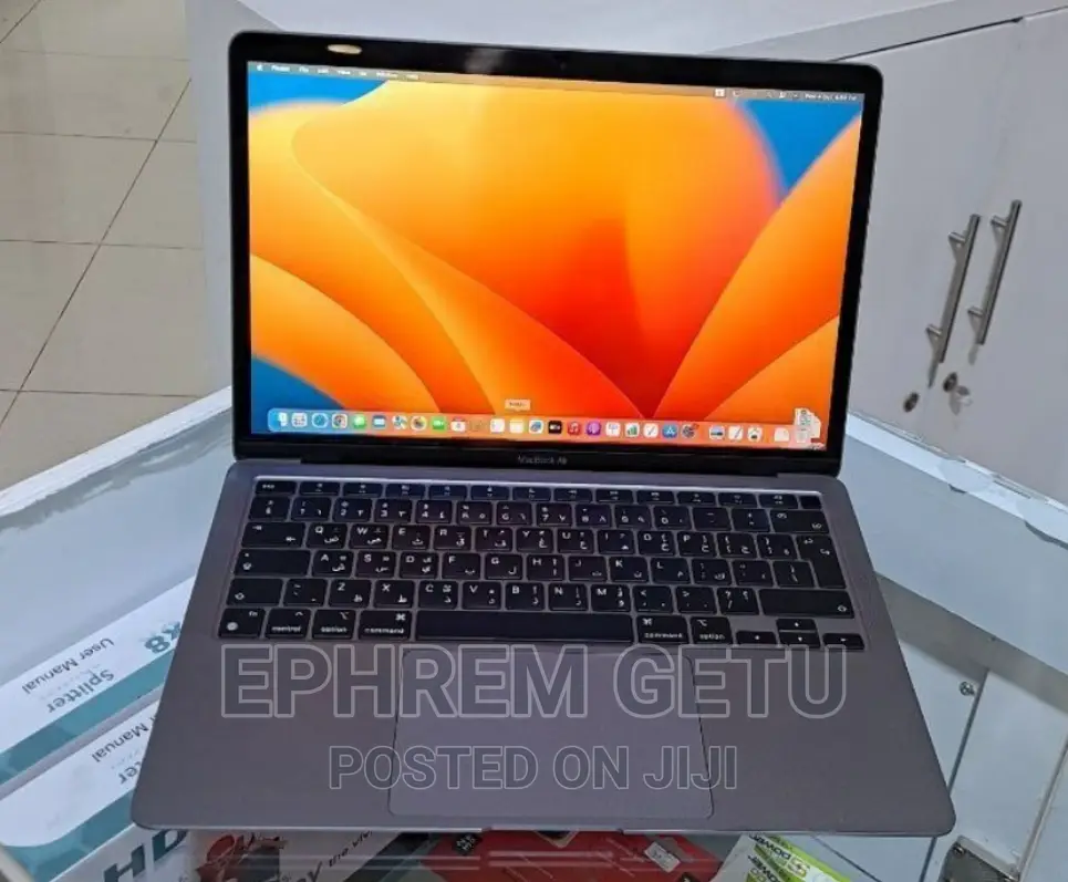 New Laptop Apple MacBook Air 2020 M1 8GB Apple M1 SSD 256GB