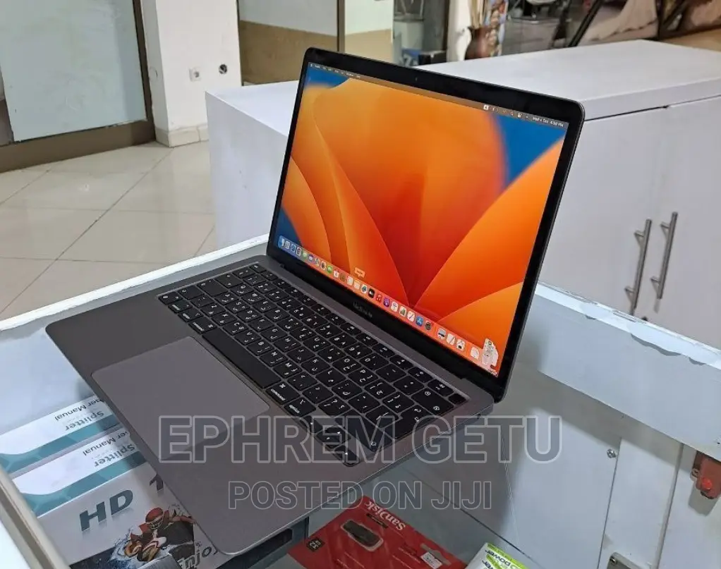 New Laptop Apple MacBook Air 2020 M1 8GB Apple M1 SSD 256GB