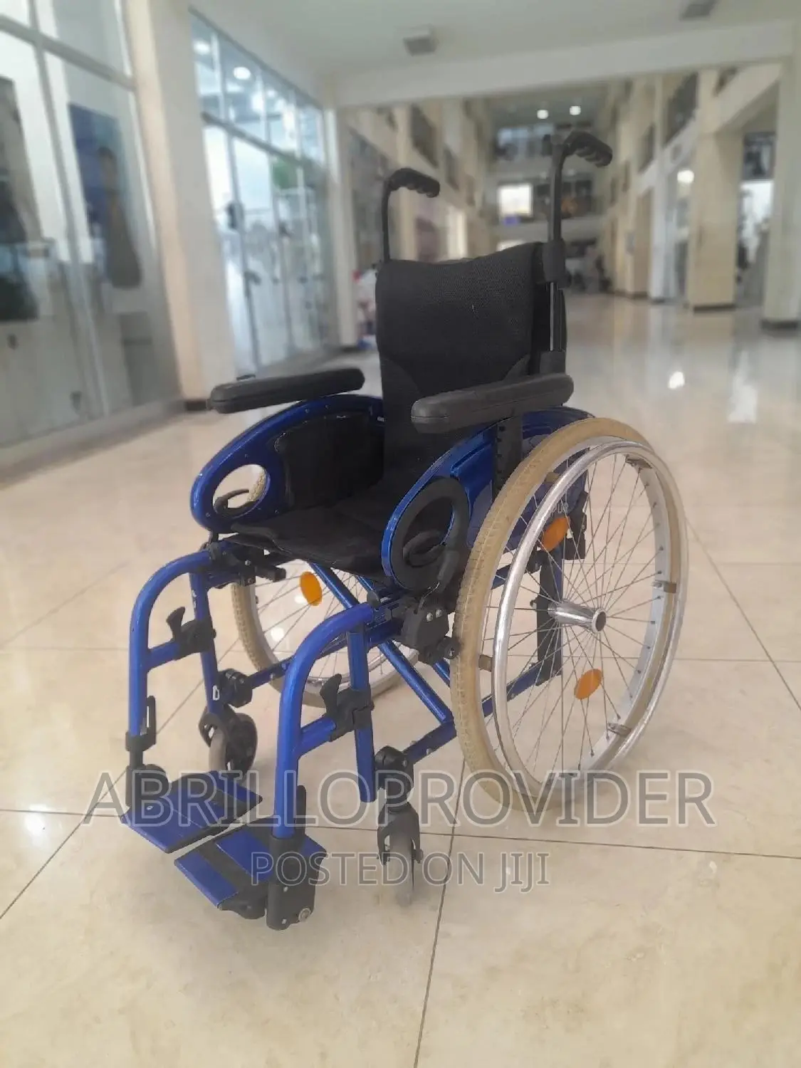 Kids Wheelchair/Small Types Whelchair/ Foldable Wheelchair