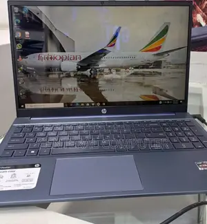 New Laptop HP Pavilion 15 8GB AMD Ryzen 5 SSD 512GB