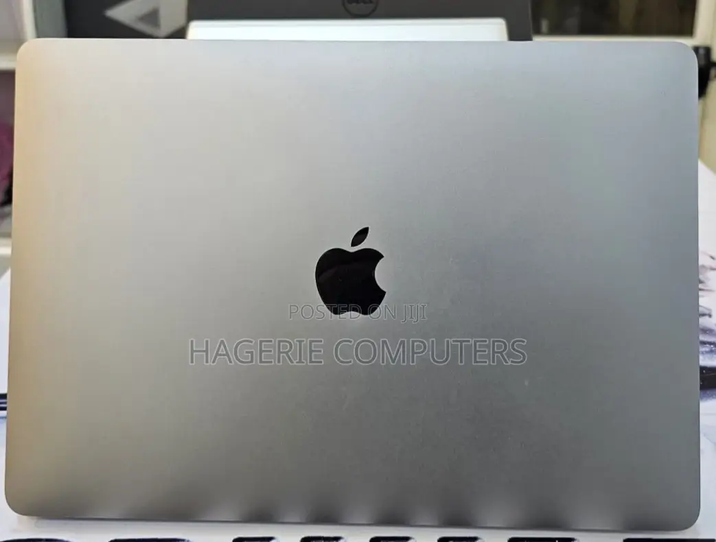 New Laptop Apple MacBook Air 8GB Apple M1 SSD 256GB