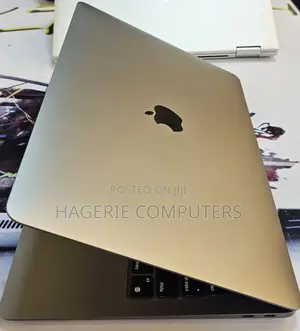 New Laptop Apple MacBook Air 8GB Apple M1 SSD 256GB