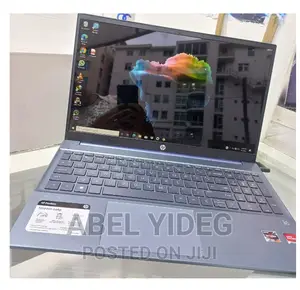 New Laptop HP Pavilion 15 8GB AMD Ryzen 7 SSD 512GB