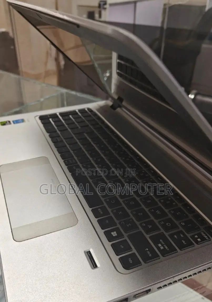 New Laptop HP Envy Dv4 8GB Intel Core I5 SSD 512GB