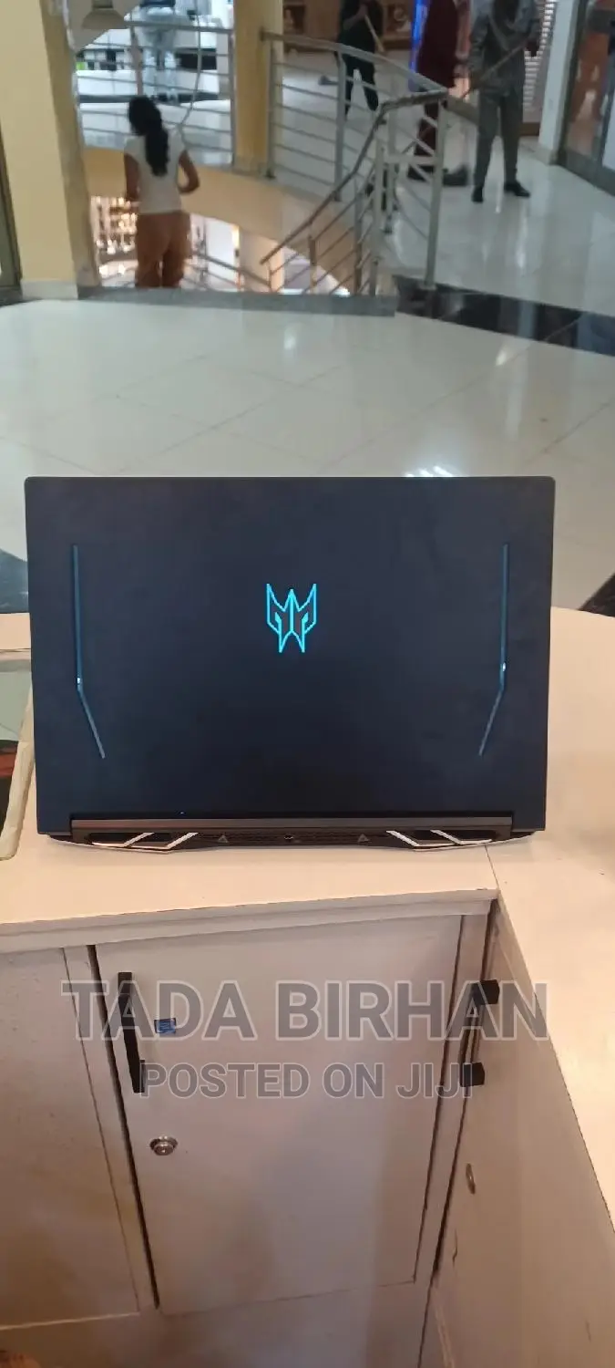 New Laptop Acer Predator Helios 300 16GB Intel Core I9 SSD 1T