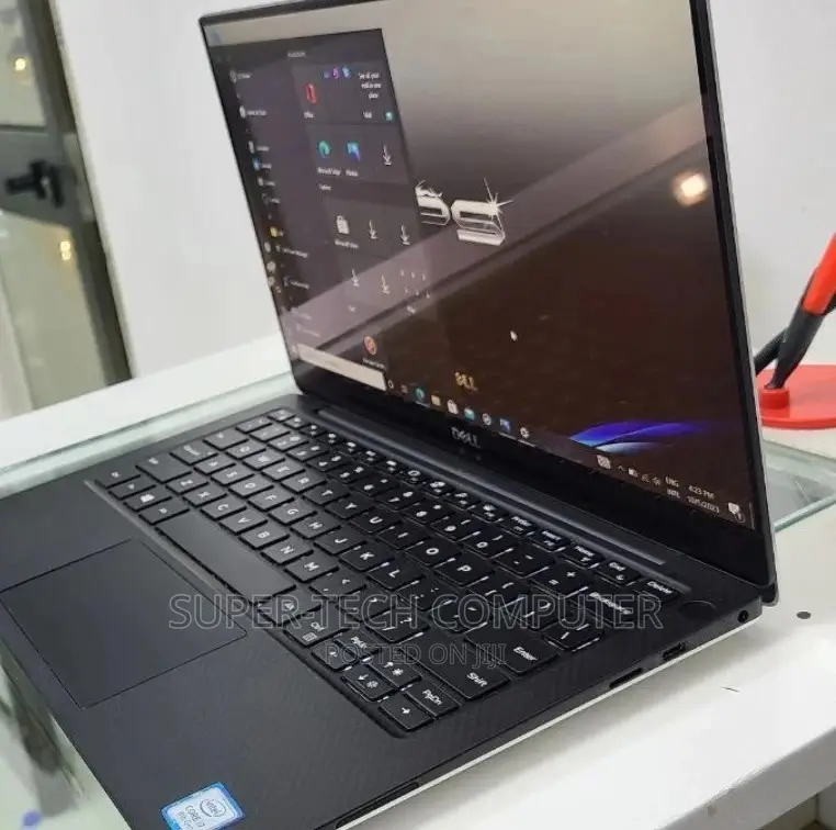 New Laptop Dell XPS 15 16GB Intel Core I7 SSD 512GB