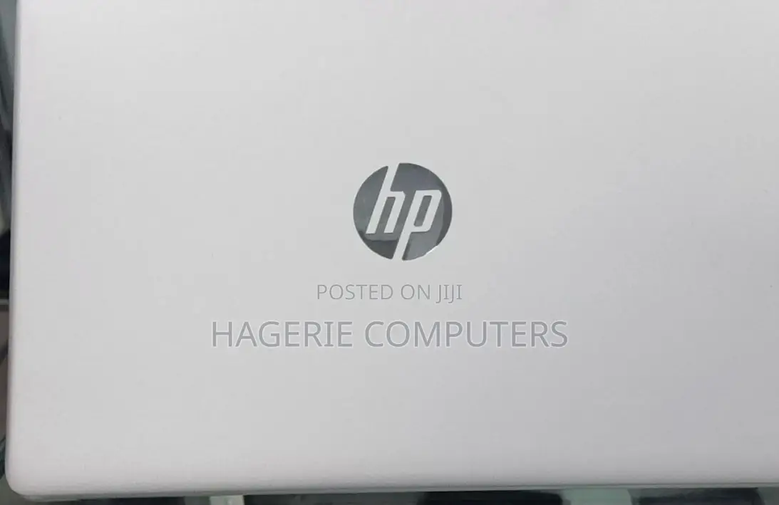 New Laptop HP Pavilion 15 8GB Intel Core I5 HDD+SSD 640GB