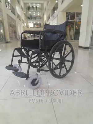 Full Black Wheelchair/Used Wheelchair/Slightly vs Wheelchair