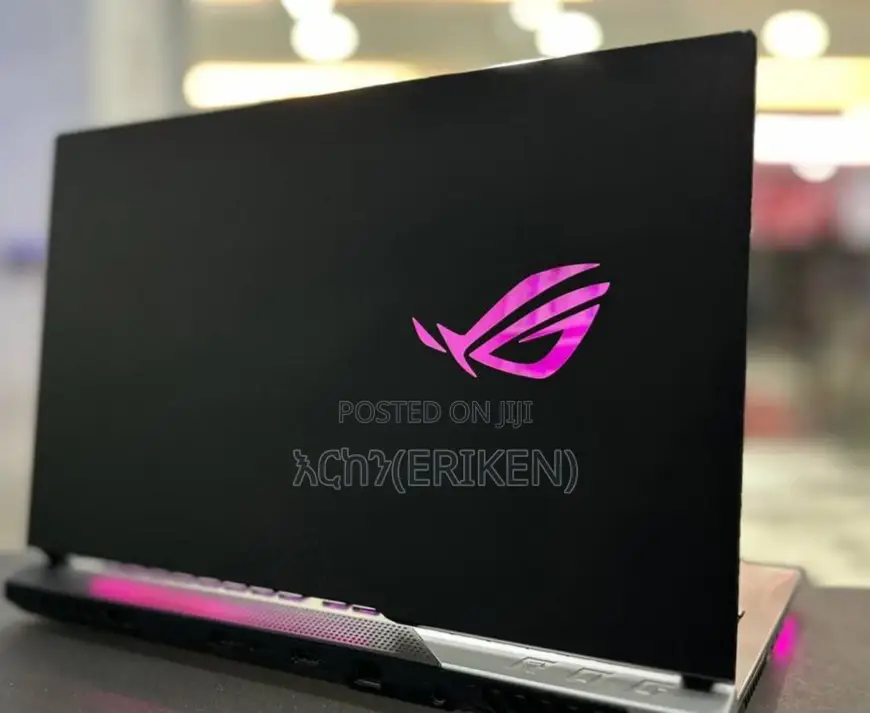 New Laptop Asus ROG Strix GL703 32GB AMD Ryzen 9 SSD 1T