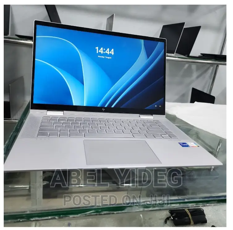 New Laptop HP 16GB Intel Core I7 SSD 1T