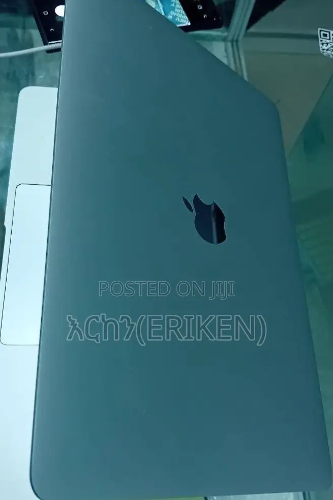 New Laptop Apple MacBook Air 2020 8GB Intel Core I5 SSD 512GB