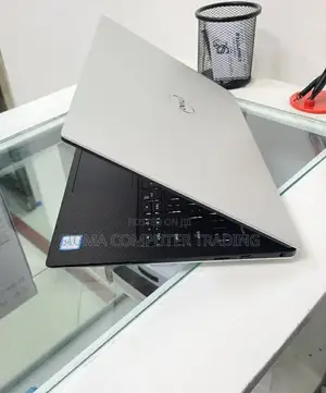 New Laptop Dell XPS 13 16GB Intel Core I7 SSD 512GB