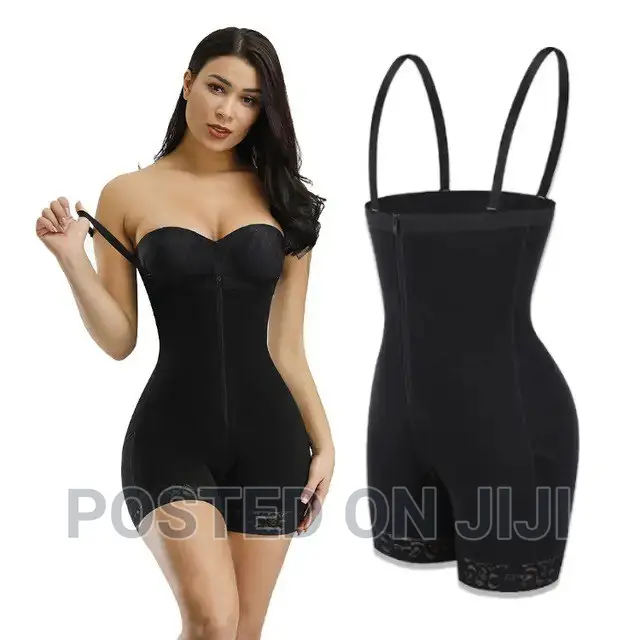 የመቀመጫ እና የዳሌ ቅርፅን ለማተለቅ ሁለት ተነቃይ የሆኑ የሂፕ ፓዶች(ስፖንጅ )ያሉት ።