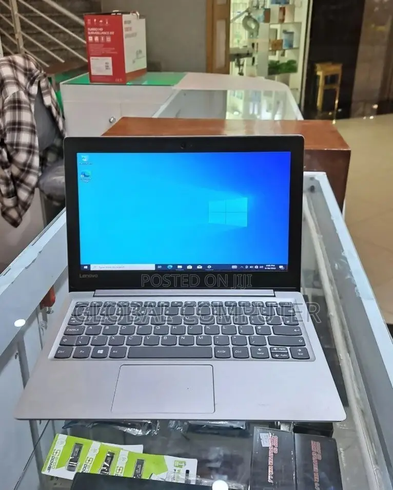 New Laptop Lenovo IdeaPad Z710 4GB Intel Core 2 Duo HDD 500GB