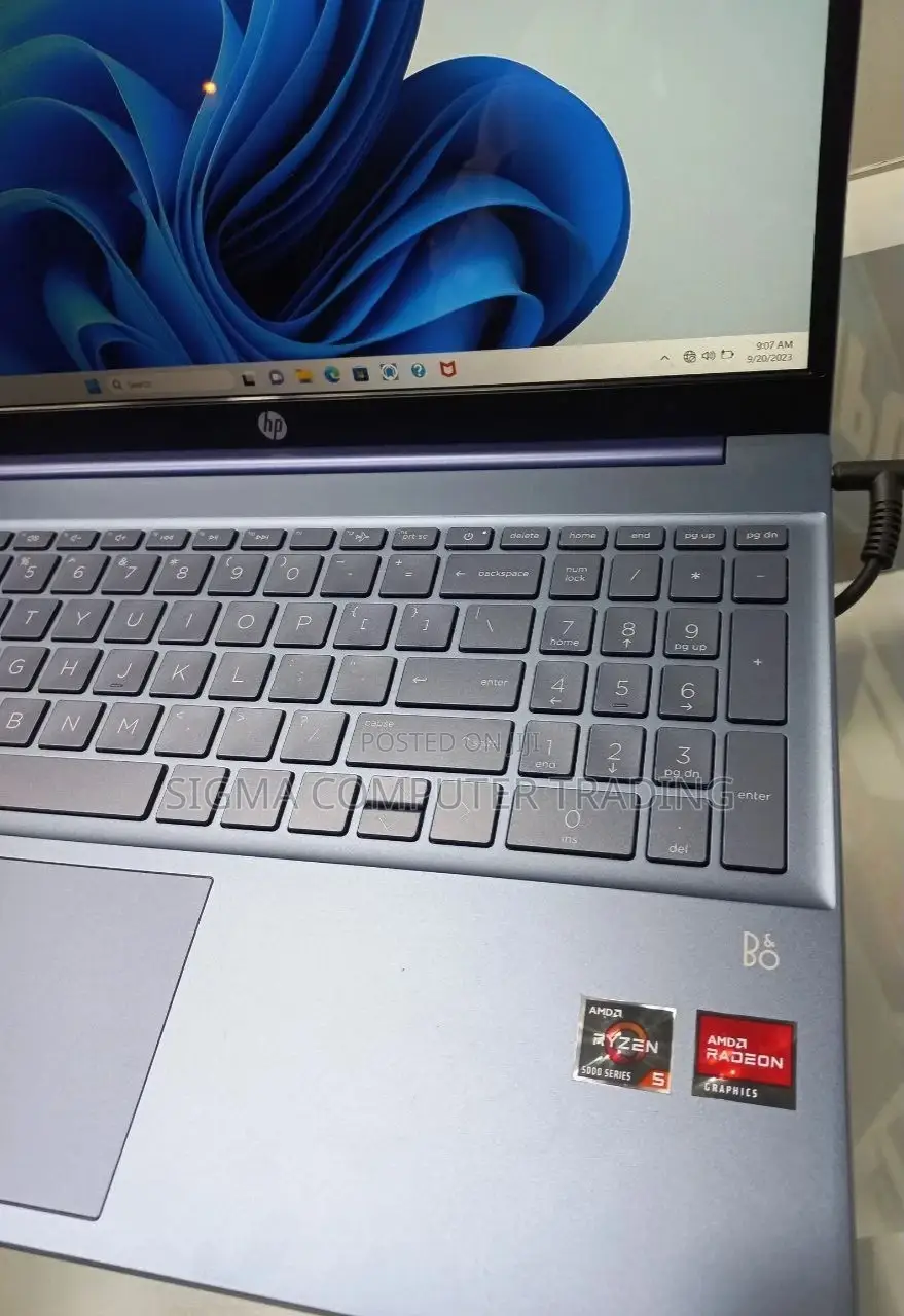 New Laptop HP Pavilion 15 8GB AMD Ryzen 5 SSD 512GB