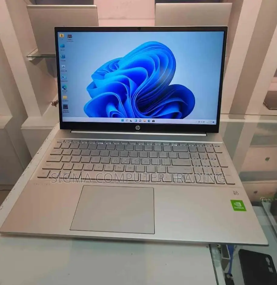 New Laptop HP Pavilion 15 8GB Intel Core I7 SSD 512GB