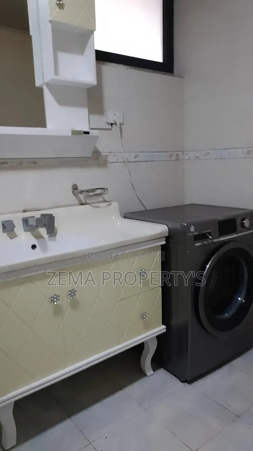 Furnished 4bdrm Penthouse in Zema, Bole for rent