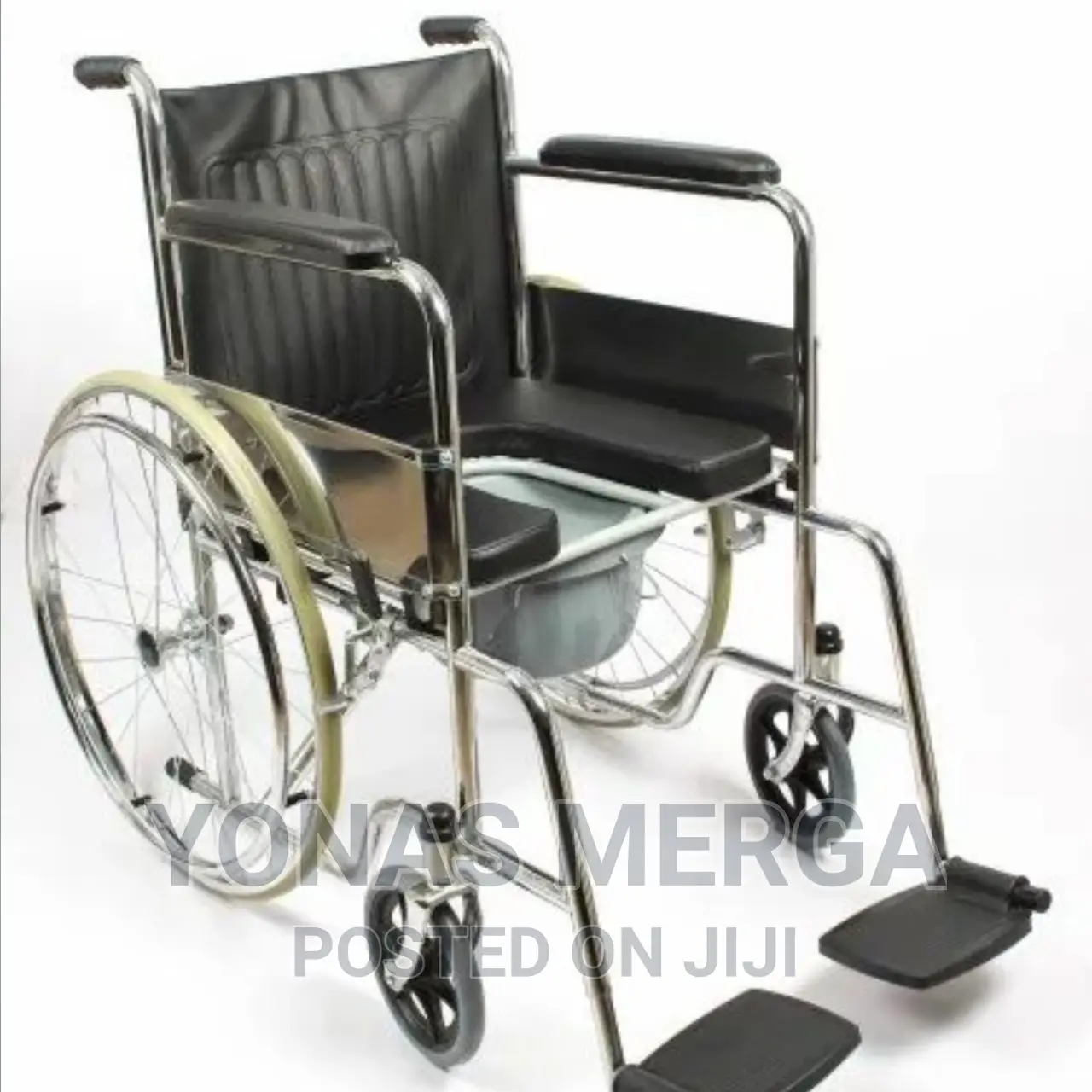 Wheelchair Removable Commode PU Seat to Lessen the Hassle