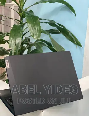 New Laptop Lenovo 8GB AMD Ryzen 5 SSD 512GB