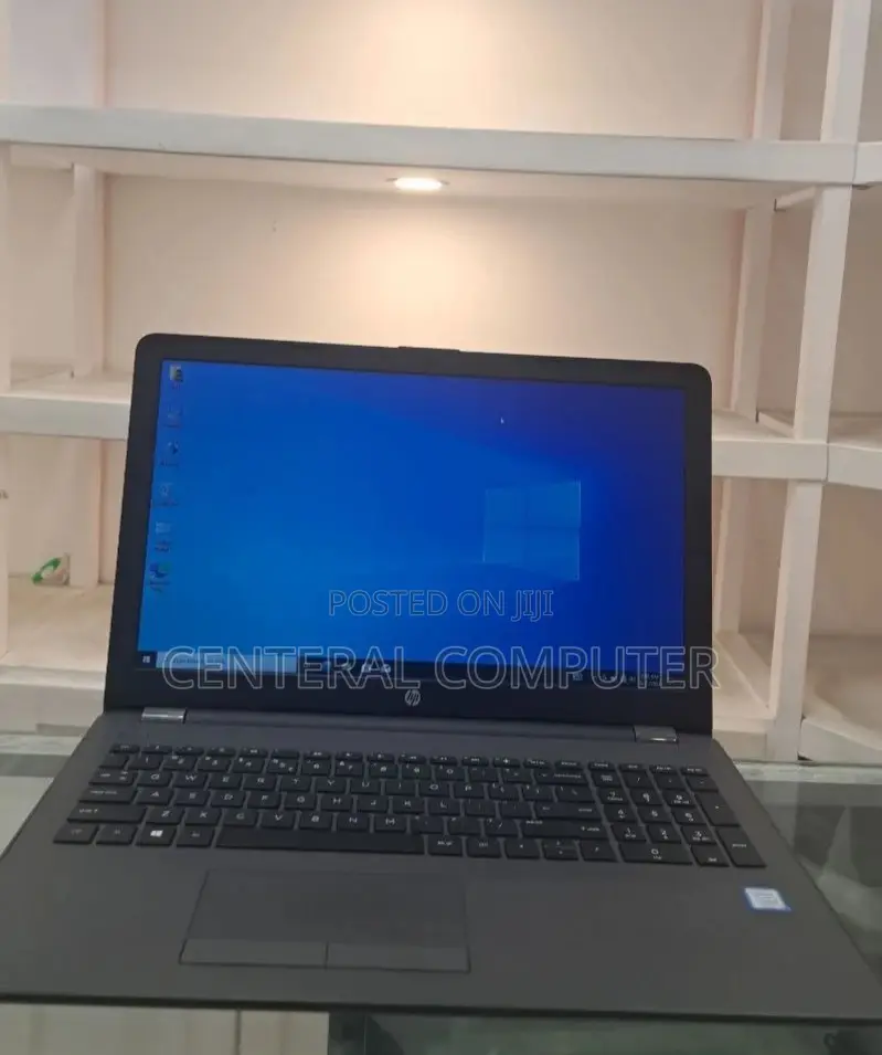 New Laptop HP Stream Notebook 8GB Intel Core I7 HDD 1T