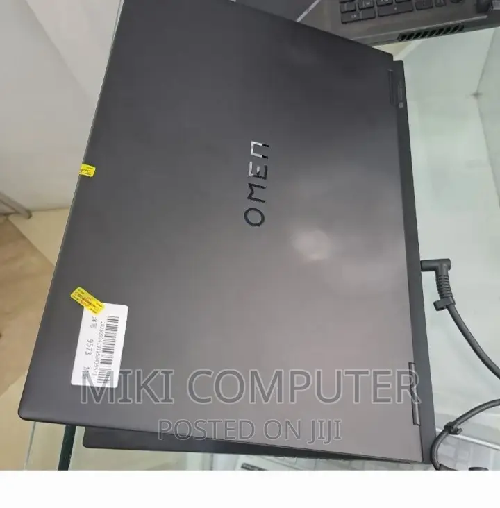 New Laptop HP Omen 15 16GB Intel Core I9 SSD 1T