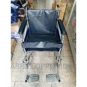 New Packed Wheelchair /Foldable Wheelchair