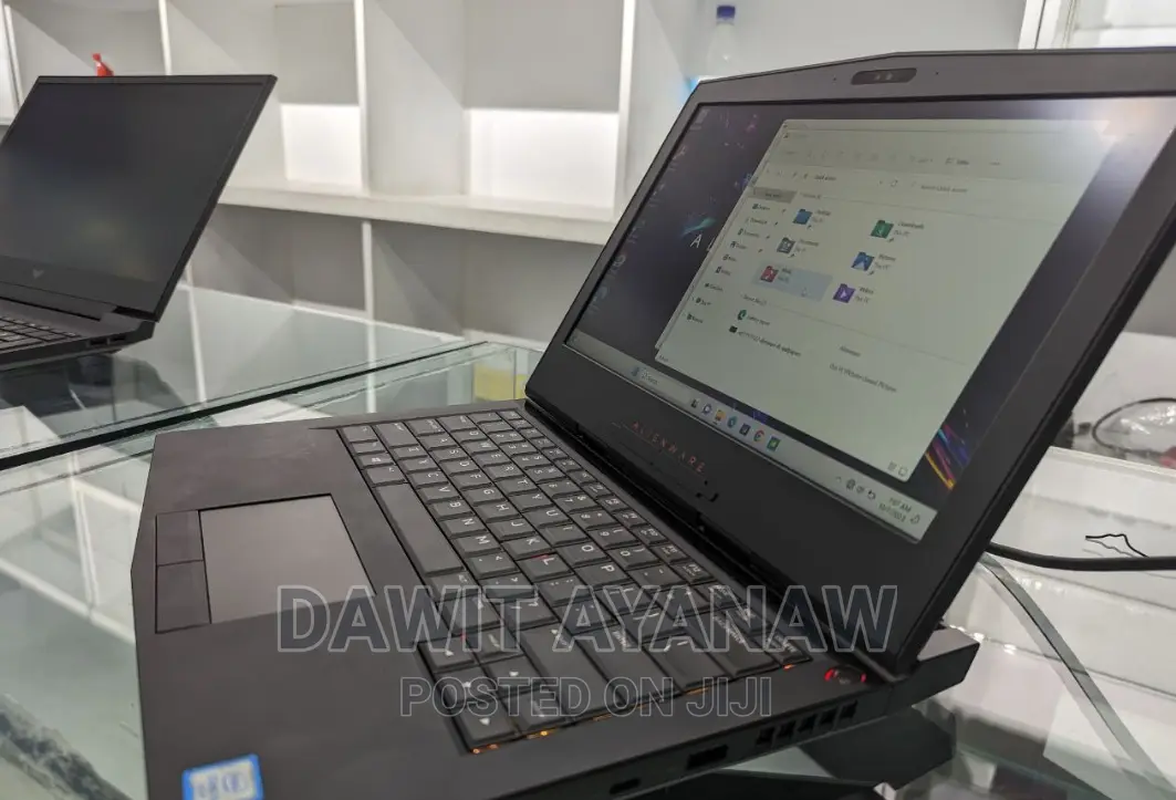 New Laptop Dell 16GB Intel Core I5 SSD 1T