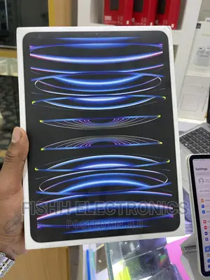 Photo - New Apple iPad Pro 11 (2022) 128 GB Black