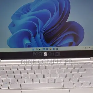 New Laptop HP Pavilion 14z 8GB AMD Ryzen 5 SSD 512GB