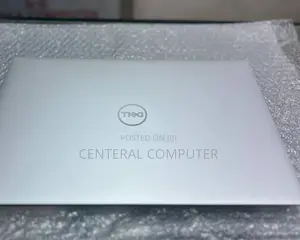 New Laptop Dell XPS 13 9333 32GB Intel Core I9 SSD 512GB