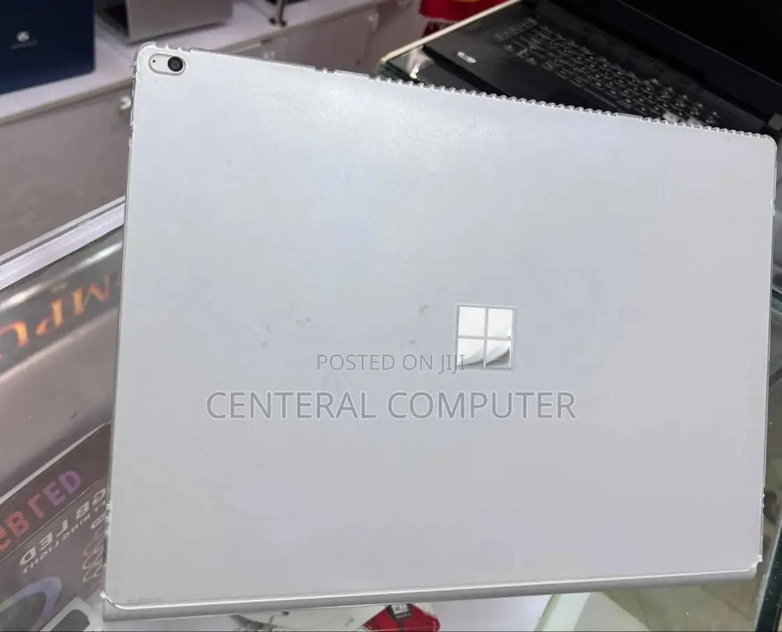 New Laptop Microsoft Surface Book 3 16GB Intel Core I7 SSD 256GB