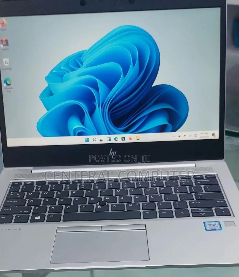 New Laptop Dell XPS 15 8GB Intel Core I5 SSD 256GB