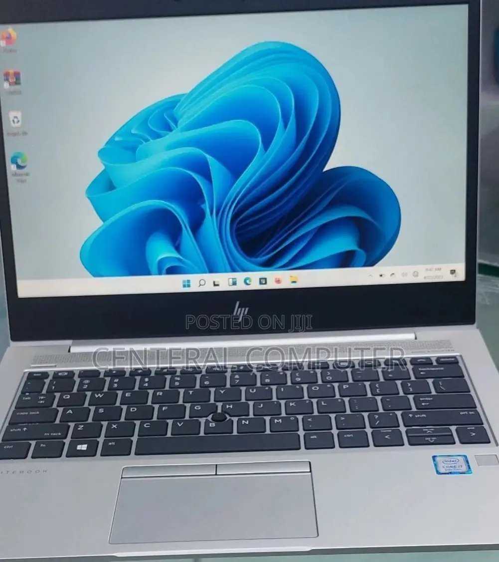 New Laptop Dell XPS 15 8GB Intel Core I5 SSD 256GB